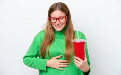 Co pić na żołądek przy dolegliwościach trawiennych?