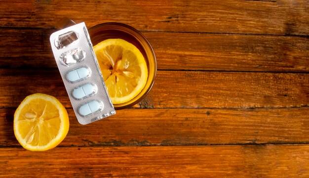 Ile tabletek witaminy C dziennie warto przyjmować?